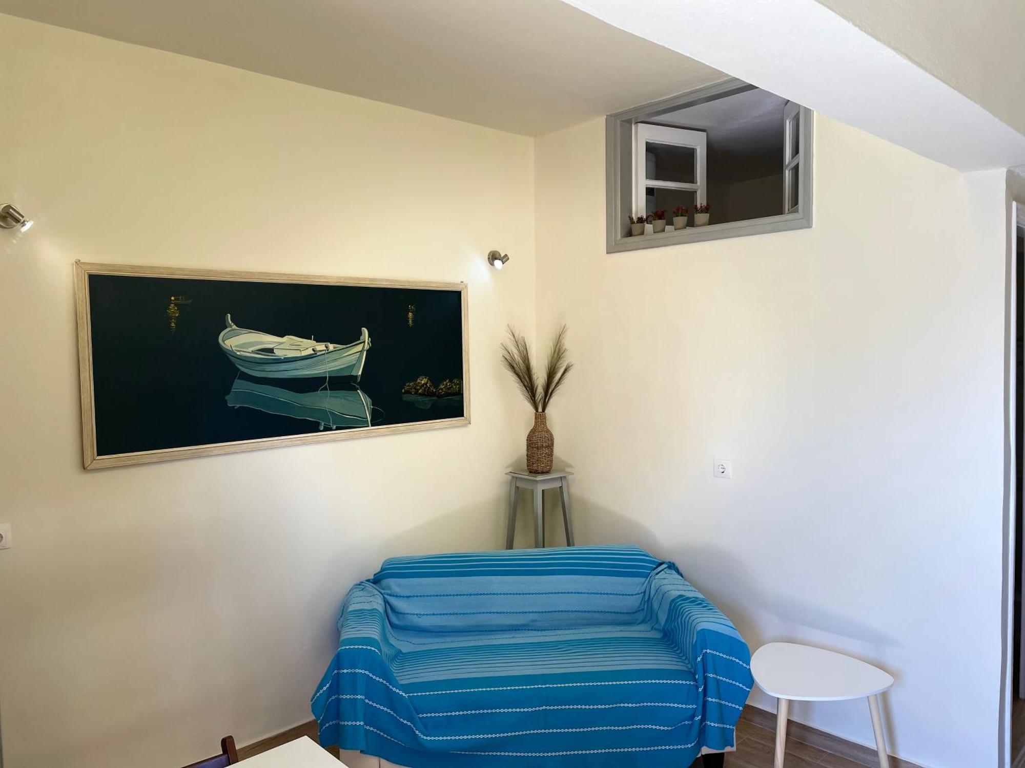 Kontos Mansion Apartment Беницес Екстериор снимка
